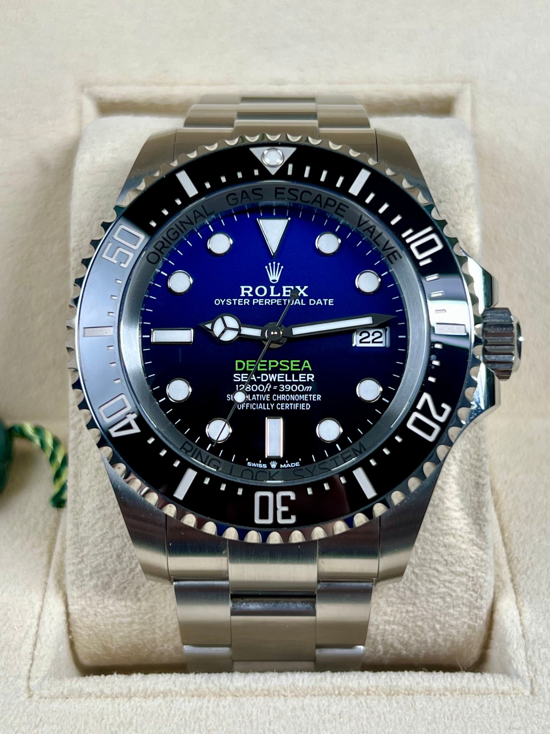 Sea-Dweller Deepsea 44
