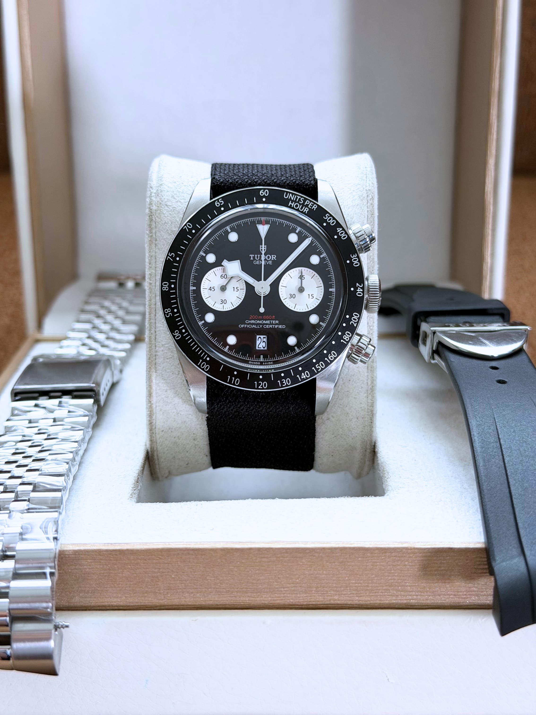 Black Bay Chrono