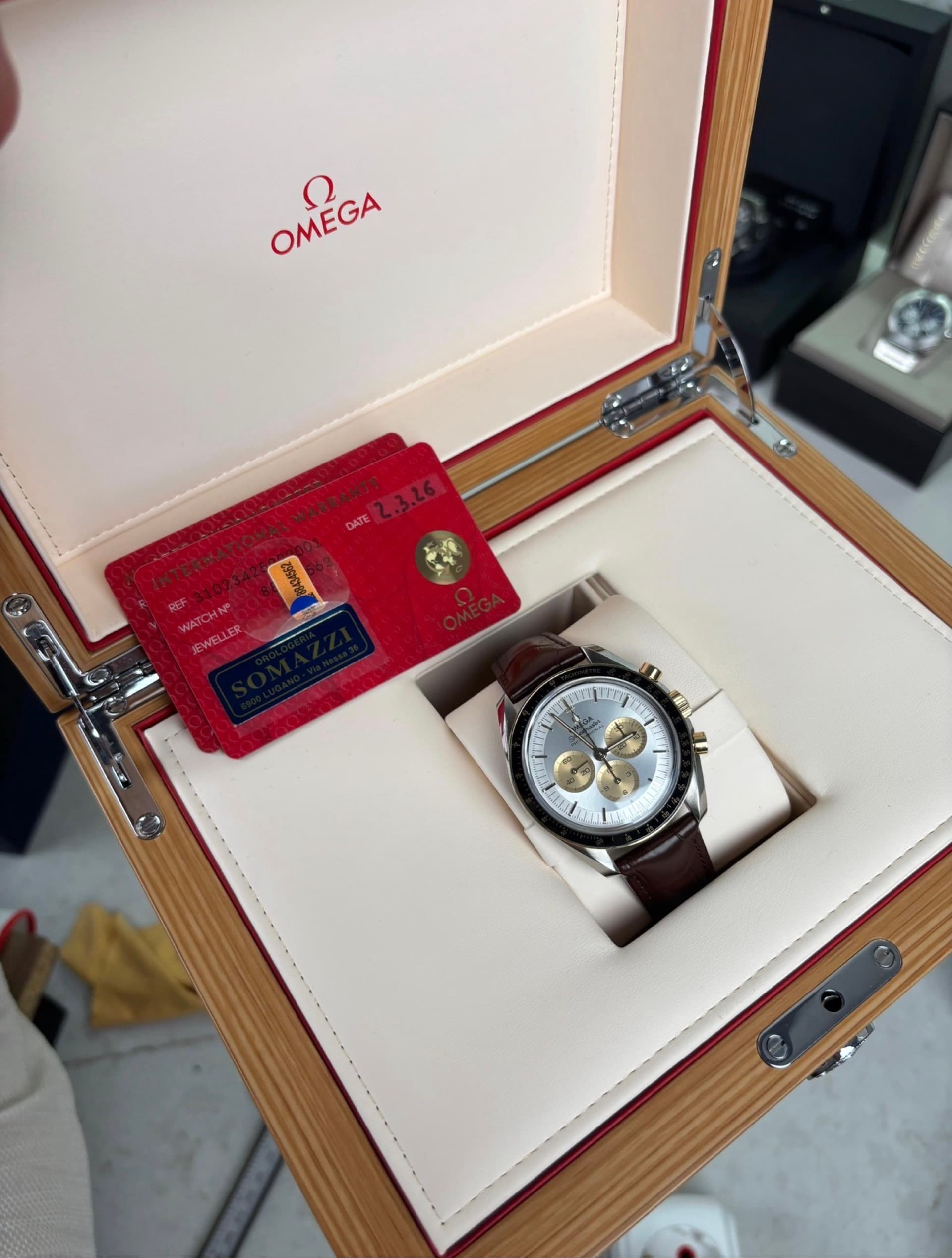 Speedmaster Moonwatch Moonshine Gold