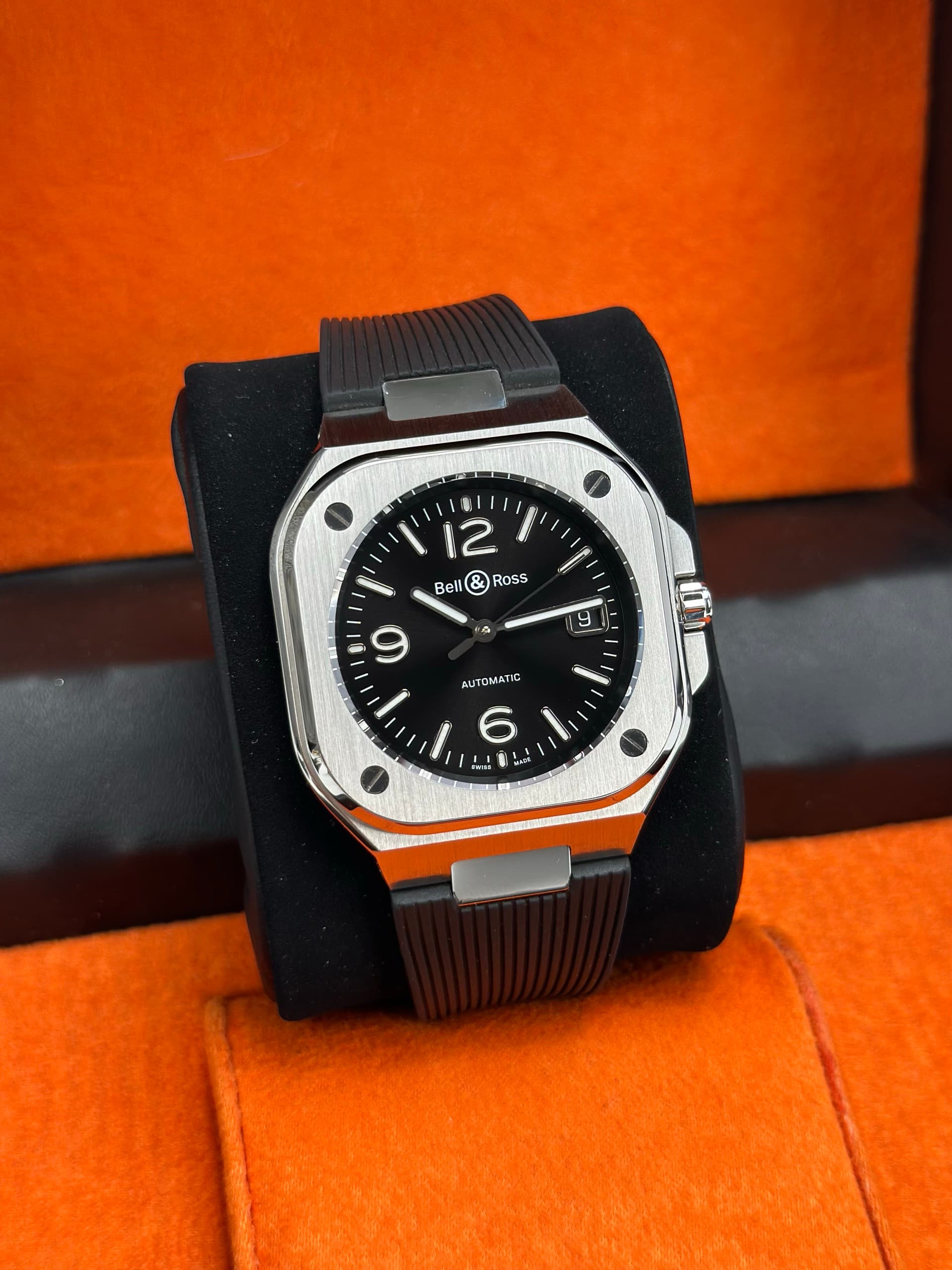 Urban Black Steel