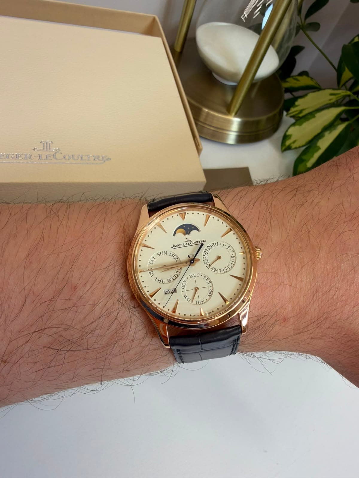 Master Ultra Thin Perpetual